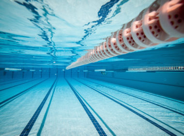 Uinti kuuluu jäsenyyteen eli pääseet uimaan kuntosalikortillasi.