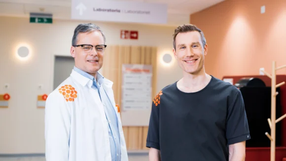 Lääkäri ja fysioterapeutti