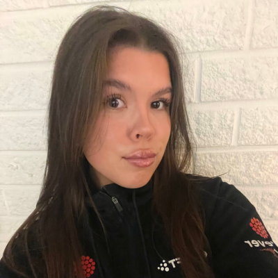 Niina snickeri